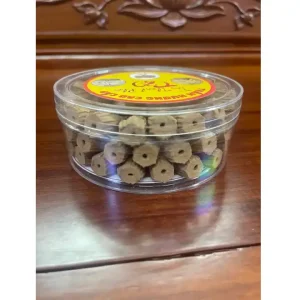 Nhang nụ trầm hương hộp 65 viên, hương thơm dịu nhẹ, thích hợp sử dụng cùng lư xông trầm để tạo không gian thư giãn và thanh tịnh. Tham khảo thông tin và giá bán từ nhà cung cấp.